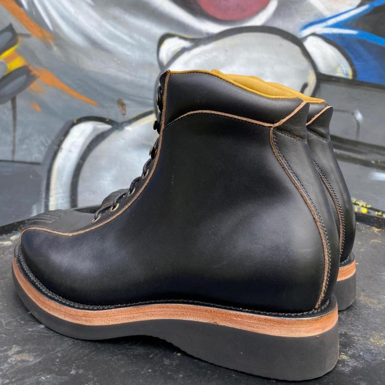 MorSon KC 1 with Local Black Teacore Leather